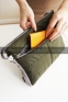 Зеленая многофункциональная сумка чехол для хранения вещей и iPad - 1